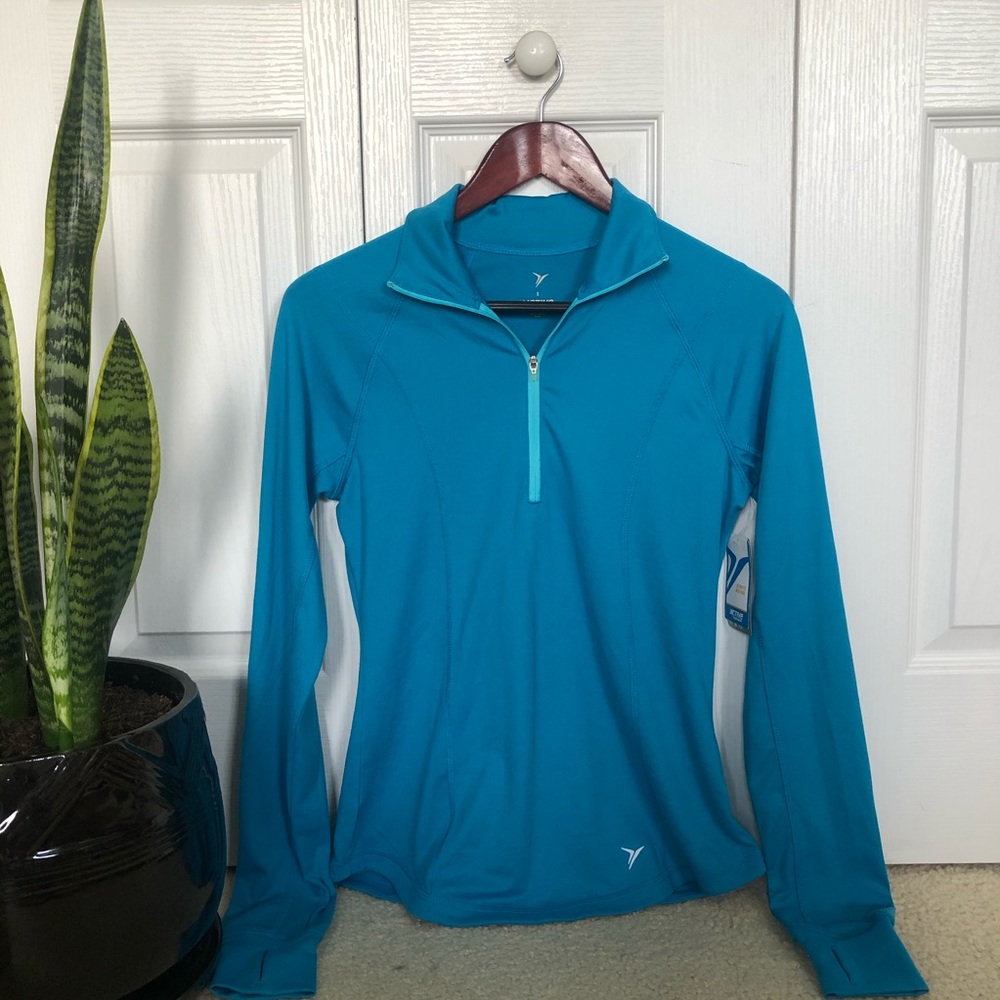 OLD NAVY Active Top NWT